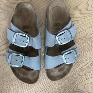 Womens birkenstocks grey leather big buckle 39 or 8.5
